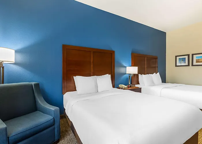Comfort And I-8 Hotel Yuma